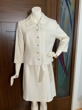 GLORIA GAUDETTE 2 pce Linen Blend Skirt Suit, Size 12